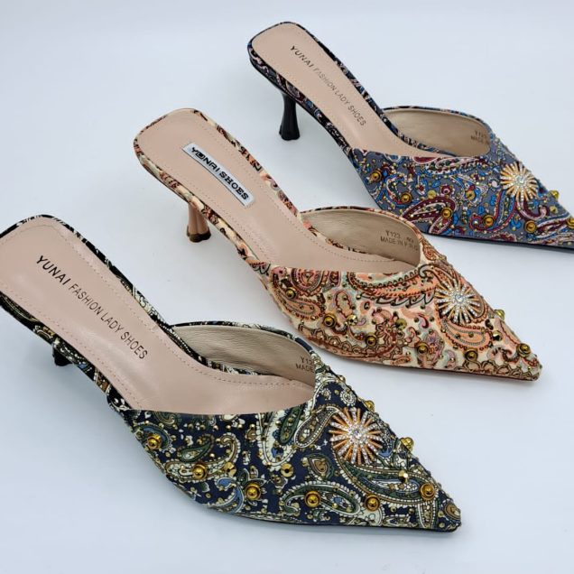 Yunai Half Shoe